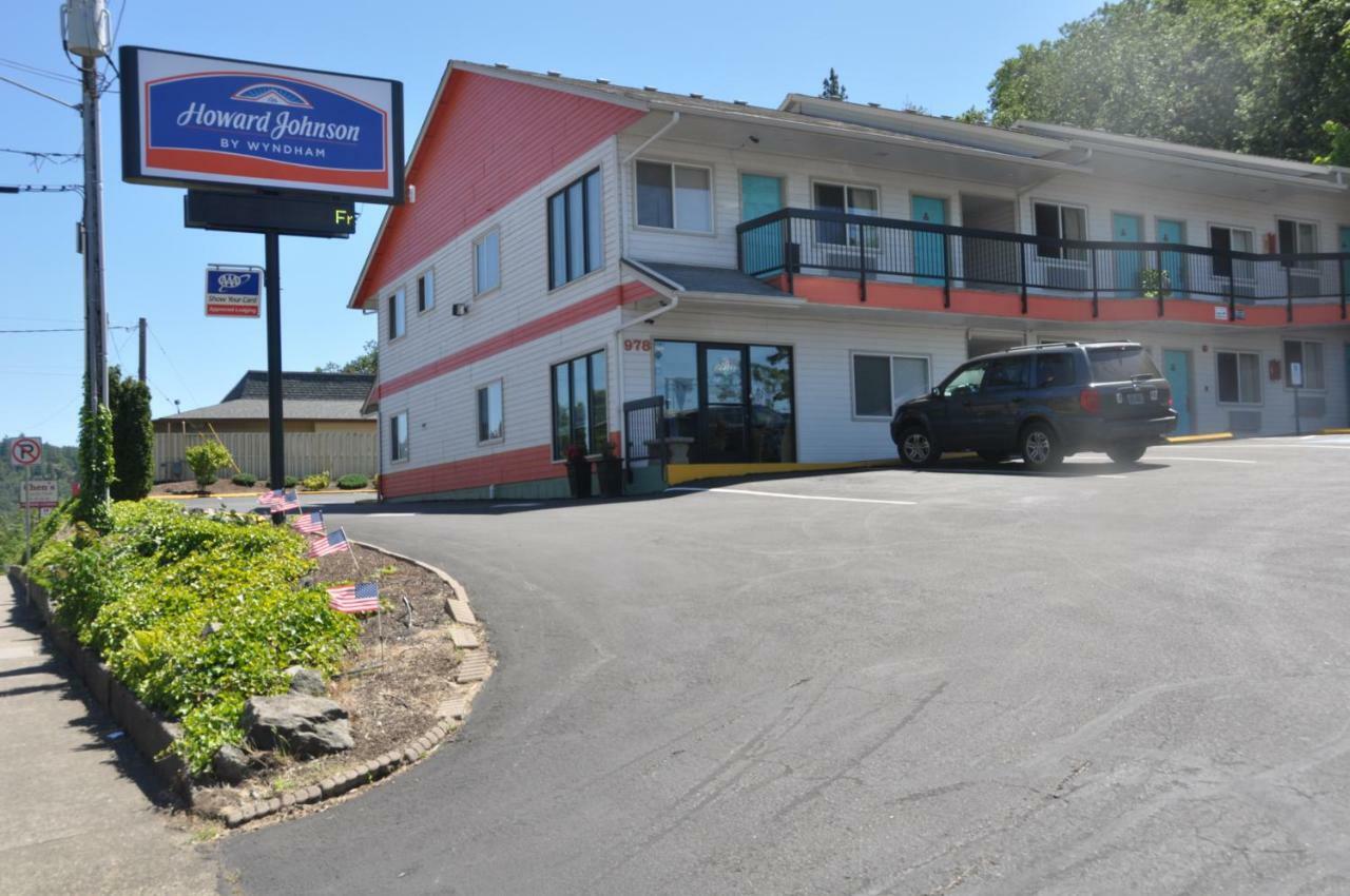 Howard Johnson By Wyndham Roseburg Exteriér fotografie